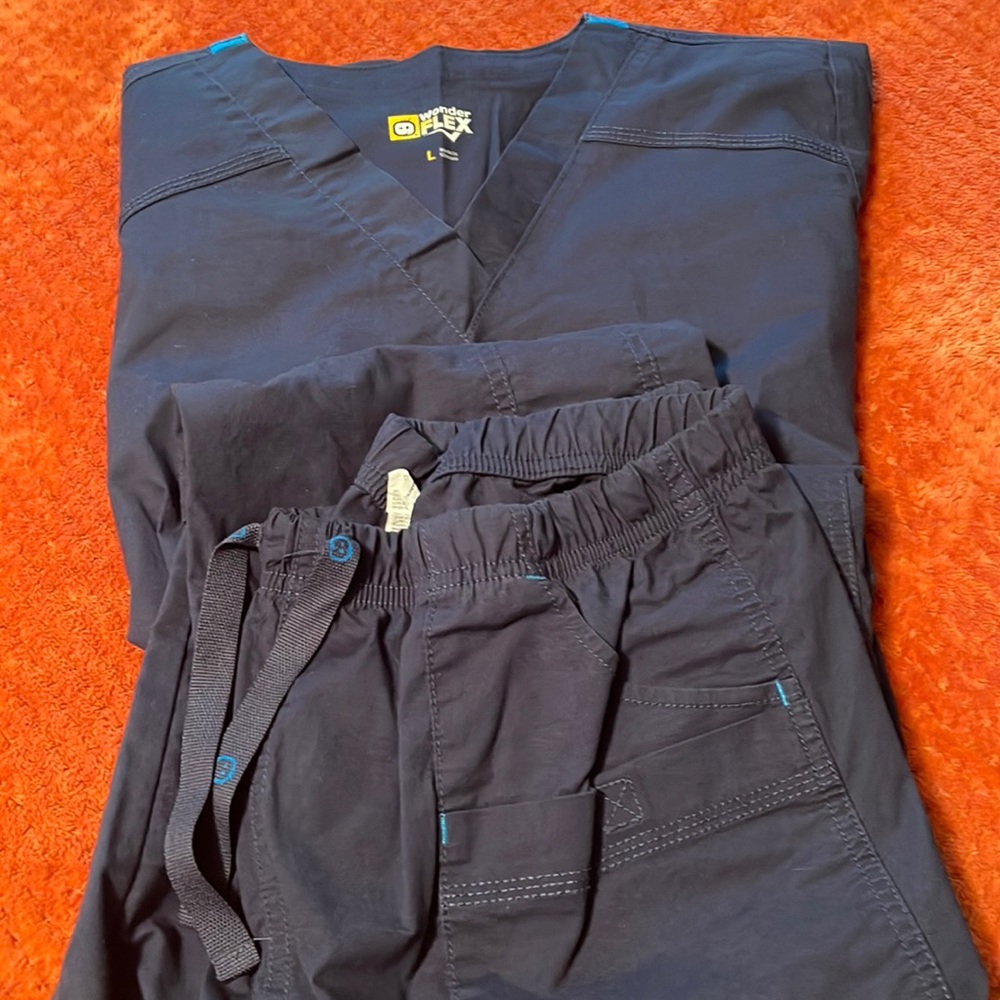 Womens WonderWink scrubs
